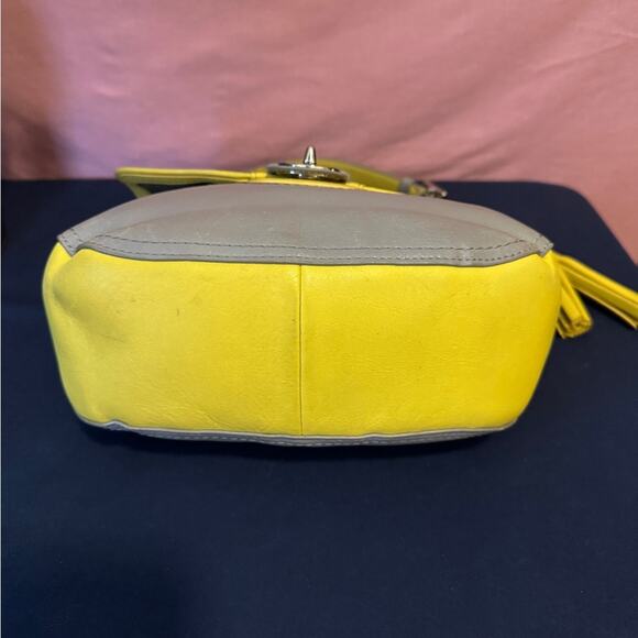 Coach Legacy Willis Gray and Yellow Shoulder Bag - Picture 7 of 9